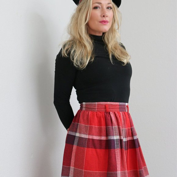 1960\'s French L\'Aiglon Navy Wool Beret // Women\'s Size Extra Small to Small main image 2